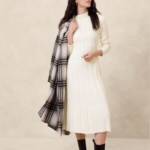 Banana republic Ribbed midi sweater dress